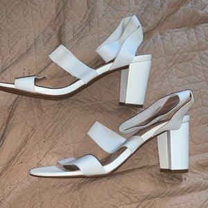 BRAND NEW WHITE HEELS ‼️